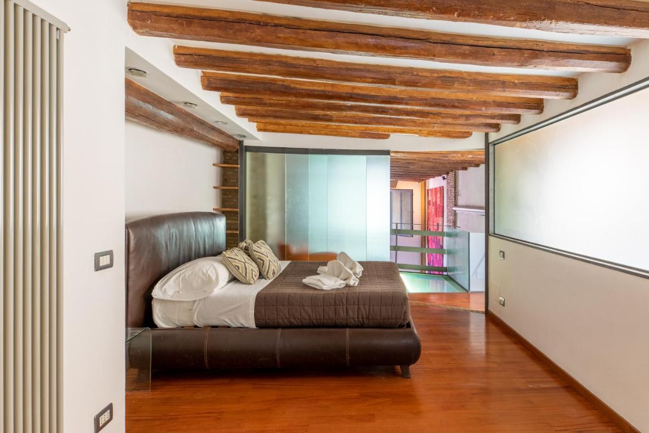 Santa Cecilia Loft Rom